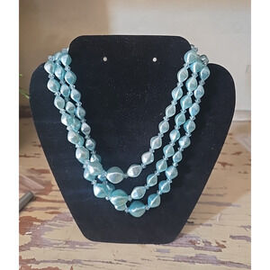 Vtg MCM‎ Hong Kong Triple Strand Blue Faux Pearl Necklace Luminous Mod Style
